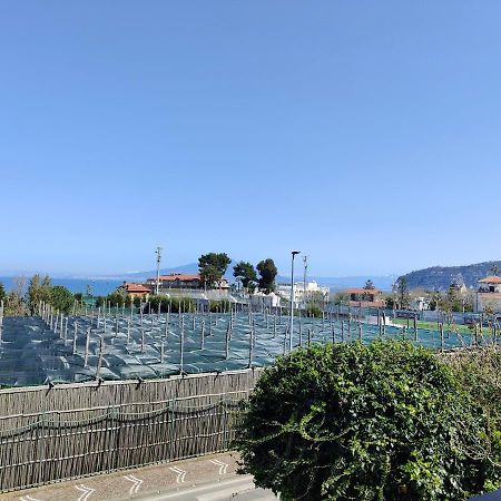 Rota Suites Sorrento Exterior foto